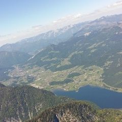 Flugwegposition um 12:48:33: Aufgenommen in der Nähe von Gemeinde Hallstatt, Österreich in 2141 Meter